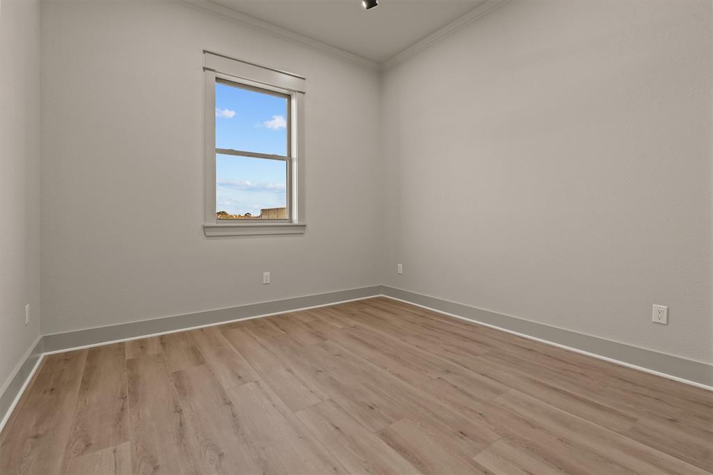 Blackberry Hill - Residential