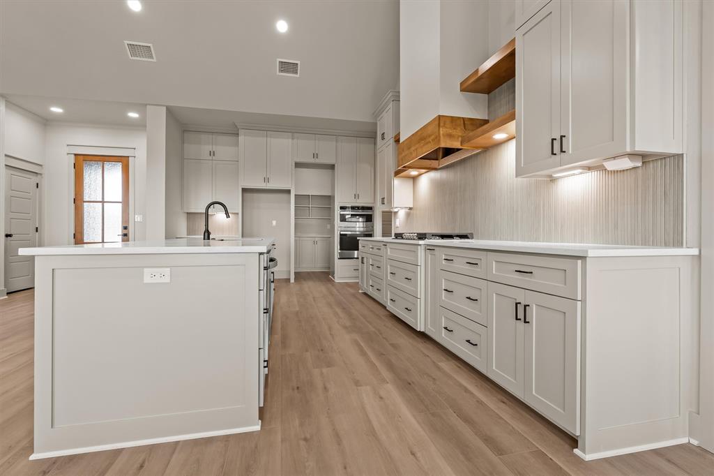 Blackberry Hill - Residential