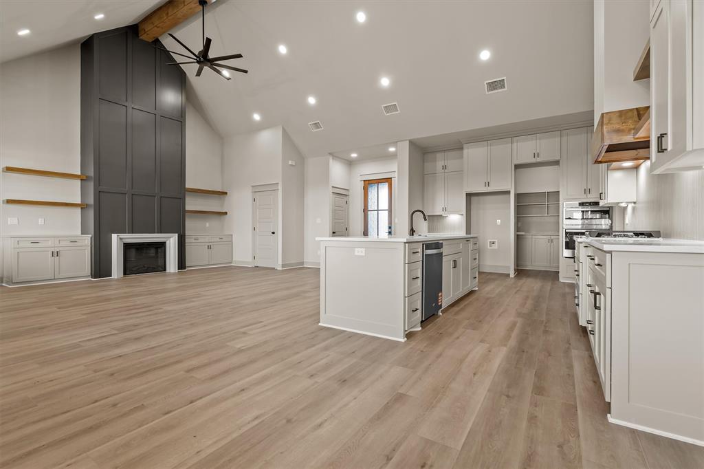 Blackberry Hill - Residential