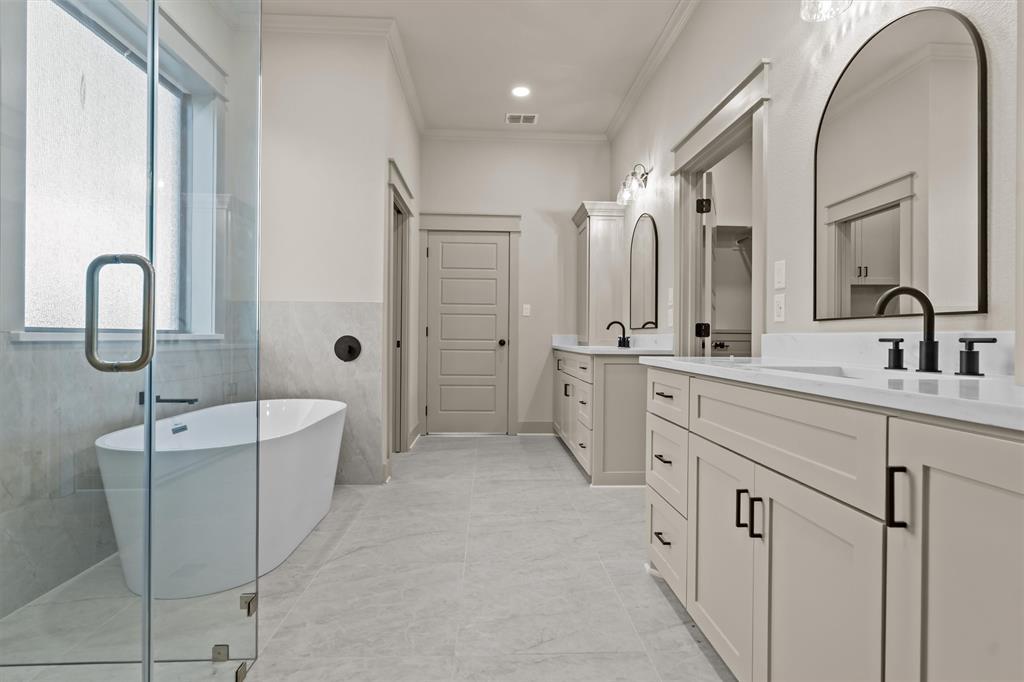 Blackberry Hill - Residential