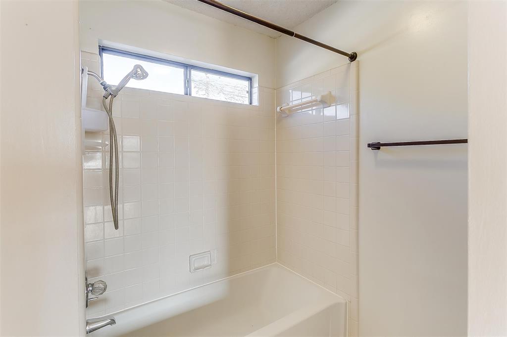 Overland Stage Estates - Residential Lease