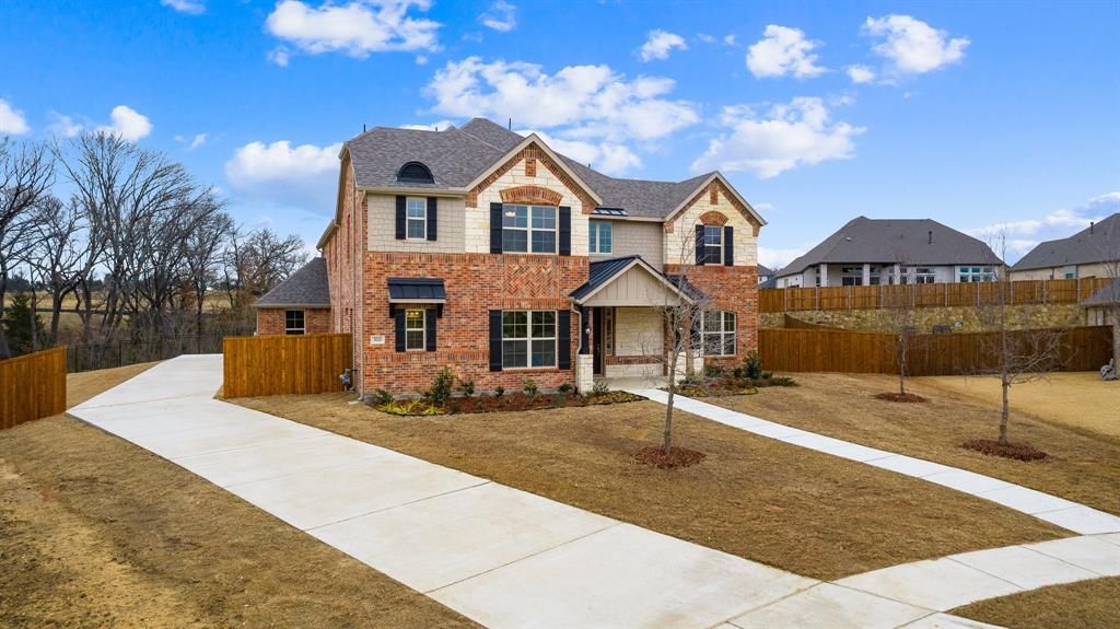 Photo of 310 Greystone Court, Sunnyvale, TX 75182 (MLS # 21135237)