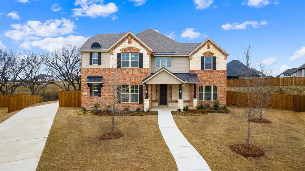 Photo of 310 Greystone Court, Sunnyvale, TX 75182 (MLS # 21135237)