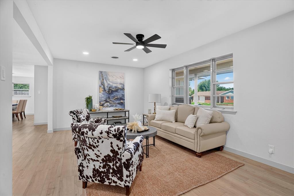 429 Fieldwood Terrace