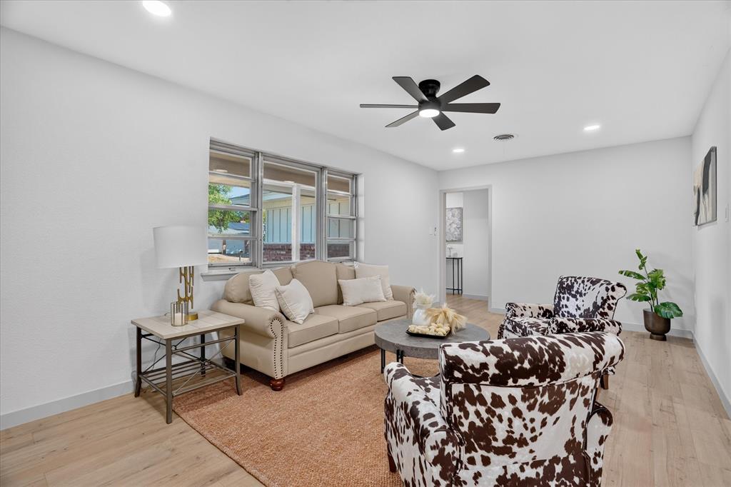429 Fieldwood Terrace
