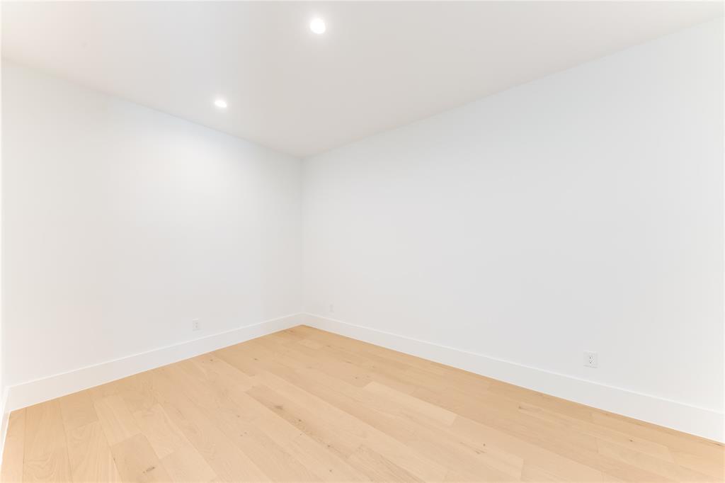 Preston Hollow Village Ph 3 - Residential