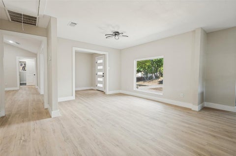 Tiny photo for 5408 Aspen Lane, Fort Worth, TX 76112 (MLS # 21396712)