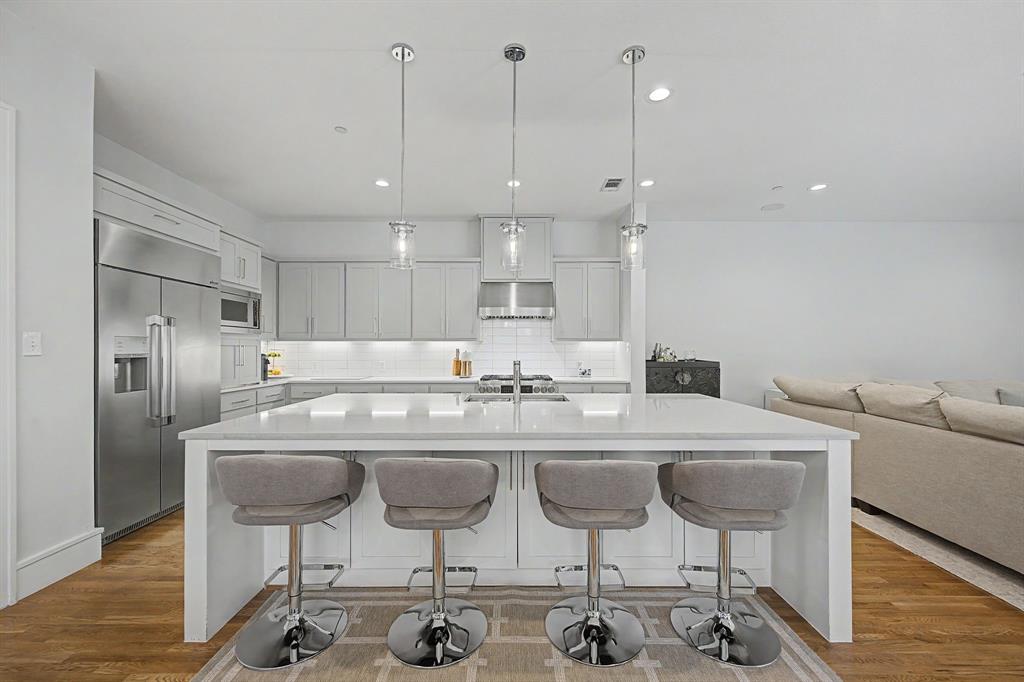 3611 Northwest Parkway