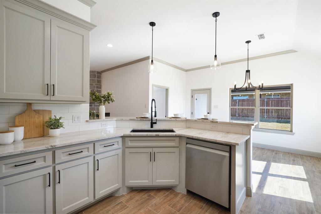 Meander Estates Ph Two - Residential