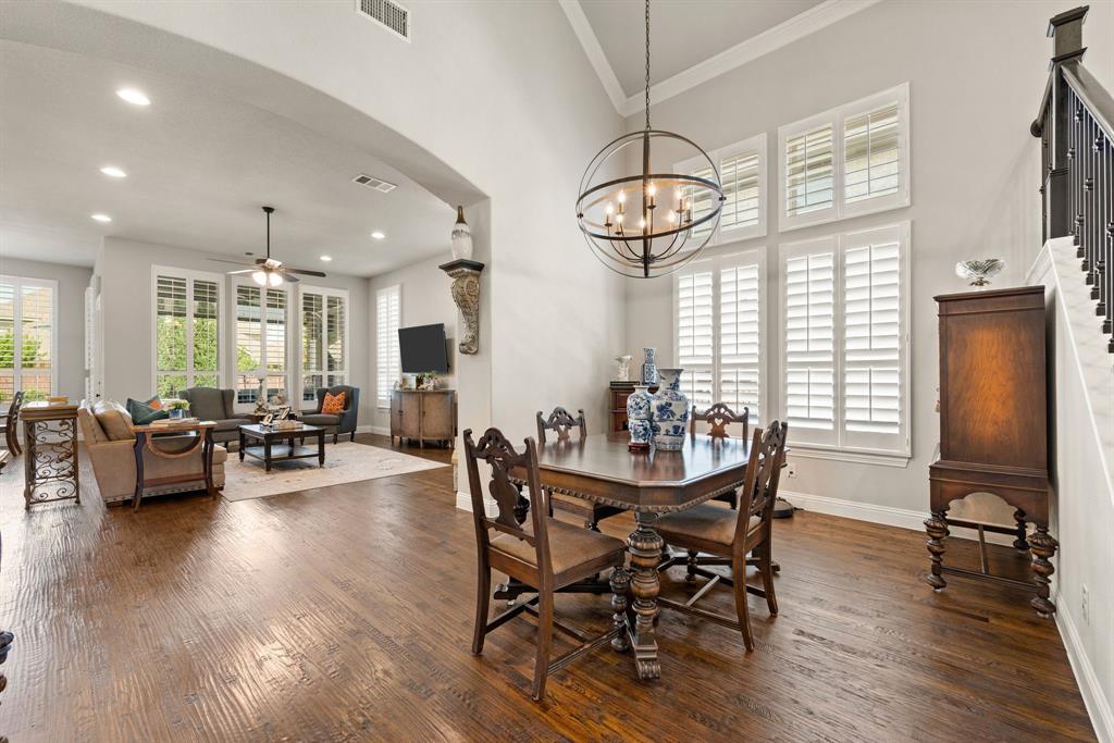 Roanoke, Texas 76262, United States, 4 Bedrooms Bedrooms, ,4 BathroomsBathrooms,Residential,Pending,212150