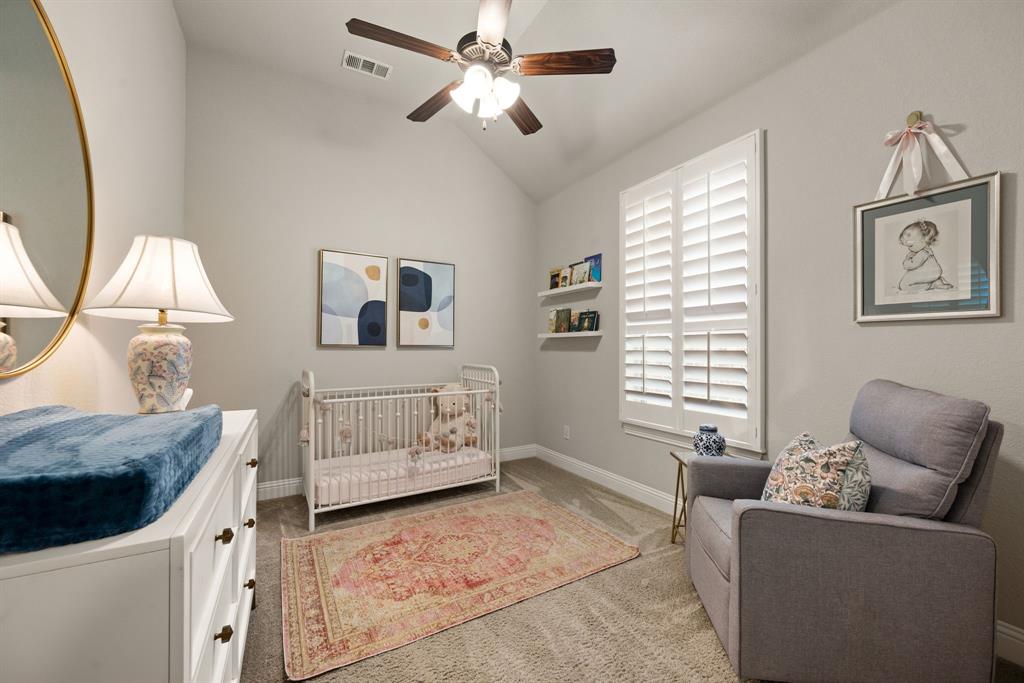 Roanoke, Texas 76262, United States, 4 Bedrooms Bedrooms, ,4 BathroomsBathrooms,Residential,Pending,212150