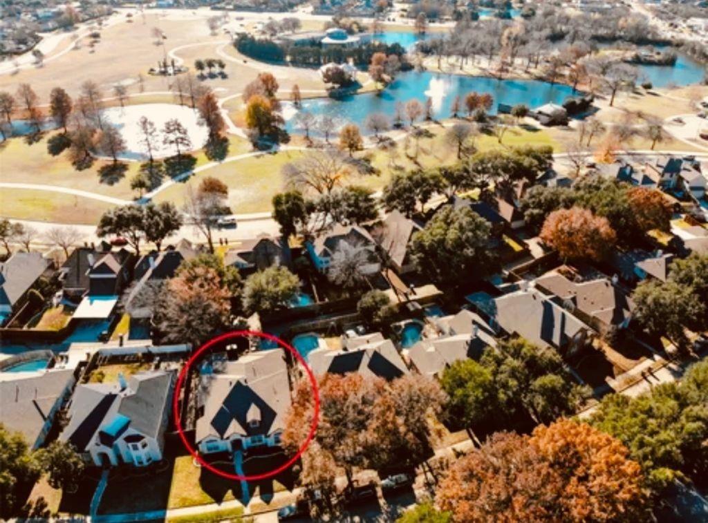 1116 Grimsworth Lane