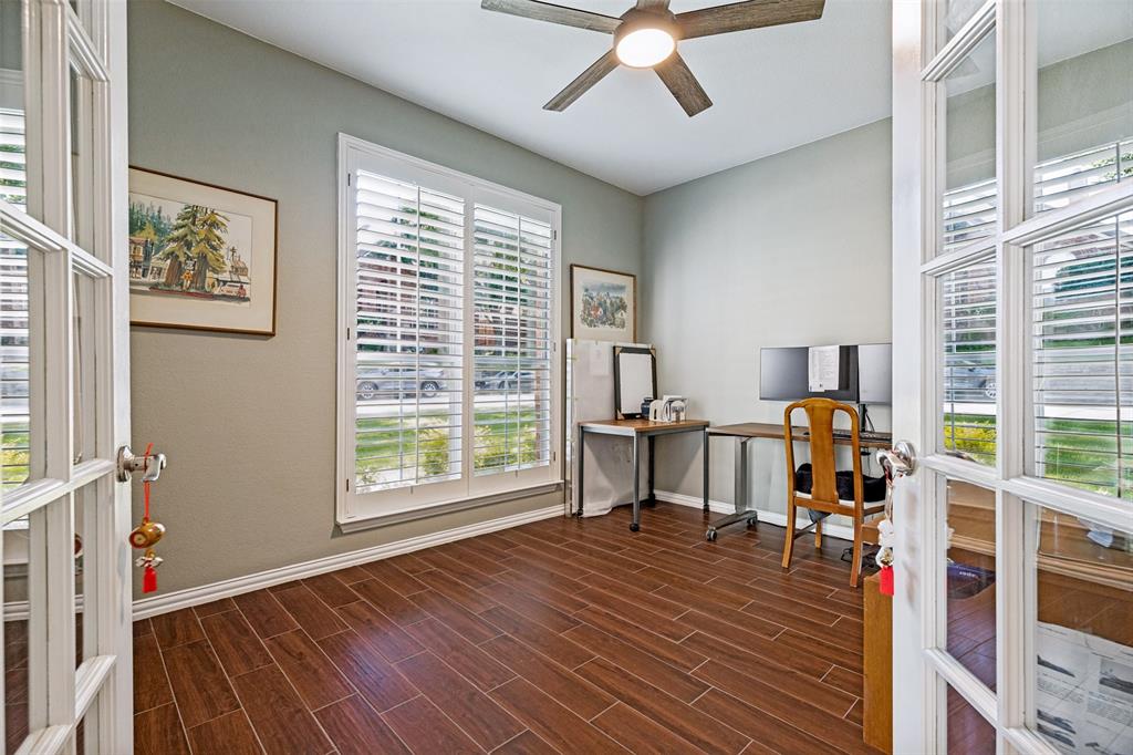 1412 Greenbriar Drive