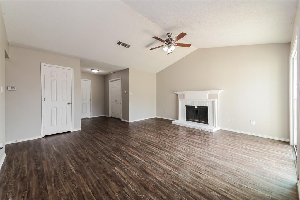 East Glen Ph 02 - Residential Lease