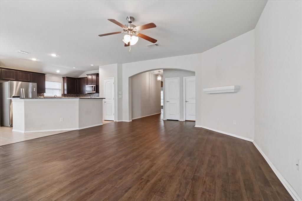 1716 Black Willow Trail