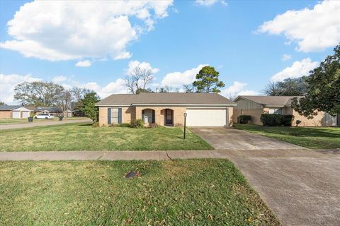 402 Wellington Court Shreveport LA 71115