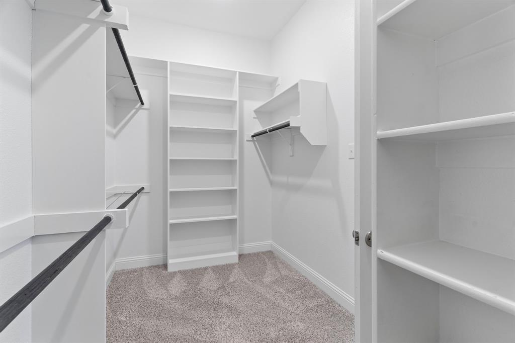 Venetian At Weston, Ph 1 - Residential