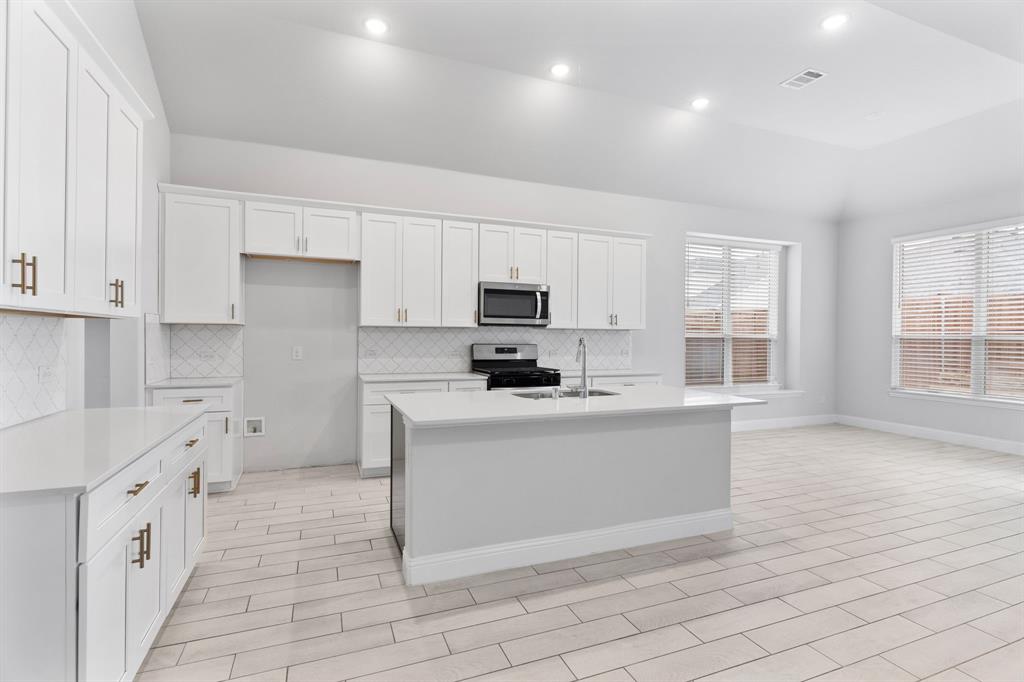 Venetian At Weston, Ph 1 - Residential