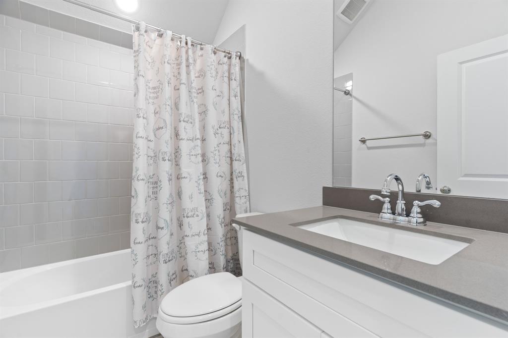 Venetian At Weston, Ph 1 - Residential