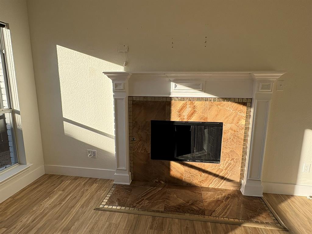 2800 Keller Spgs - Residential