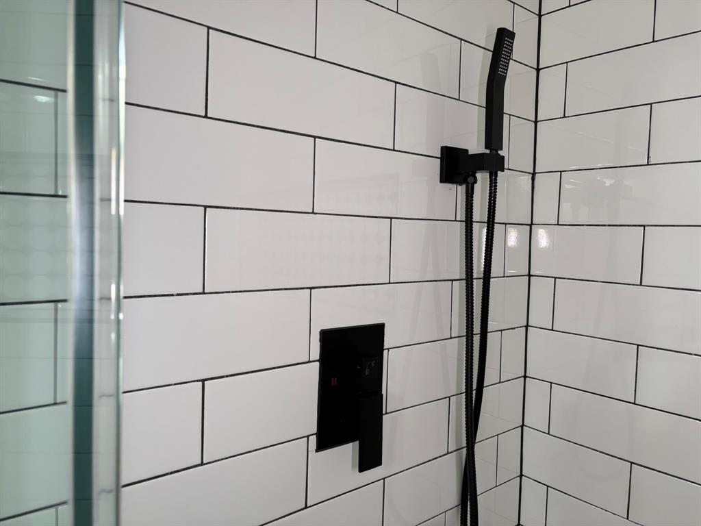 2800 Keller Spgs - Residential