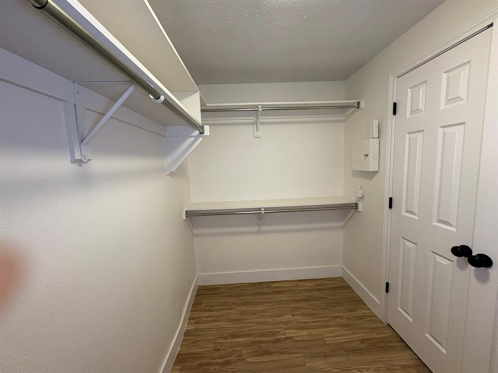 2800 Keller Spgs - Residential