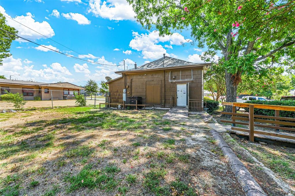 Boaz & Dillow Add - Commercial Sale