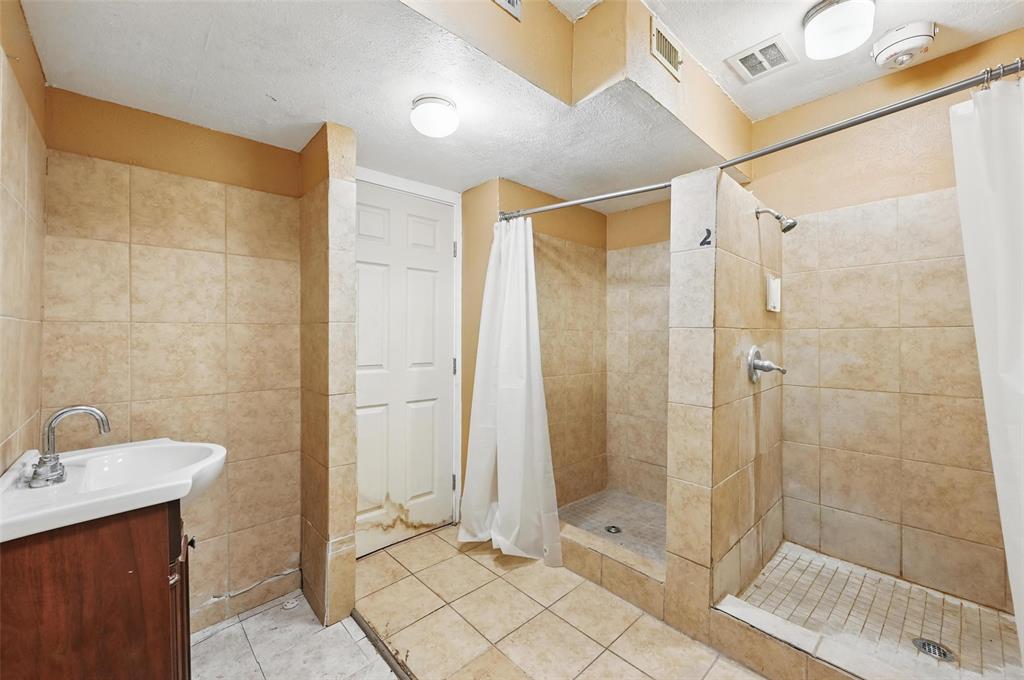 Boaz & Dillow Add - Commercial Sale