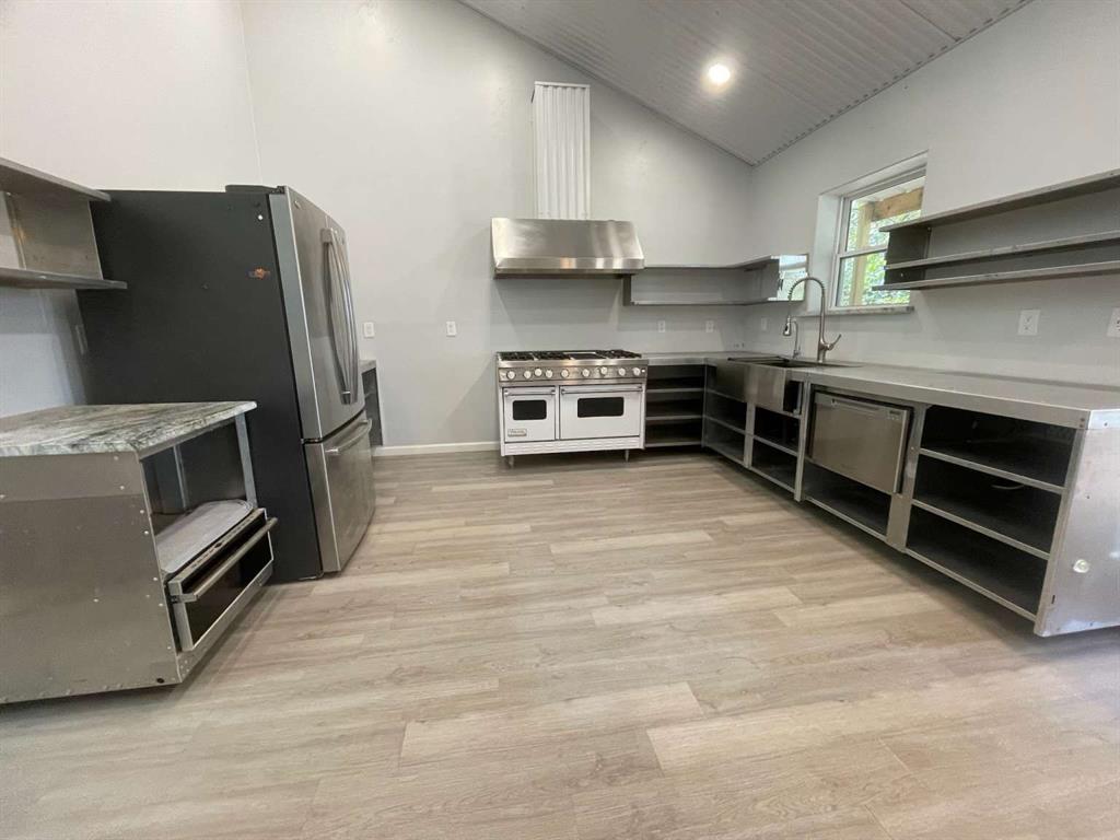 East End Garden - Residential