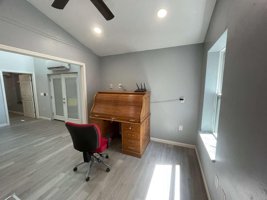 East End Garden - Residential