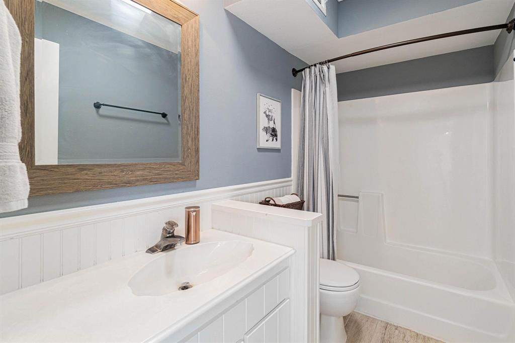 River Oaks - Residential