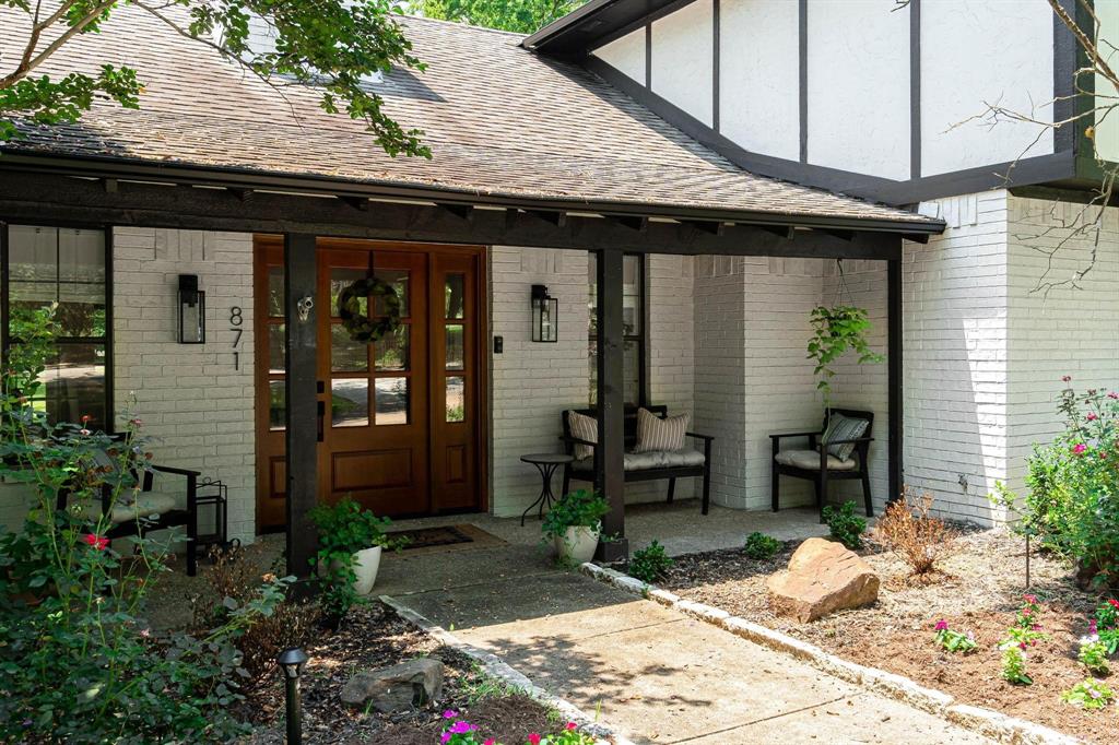 River Oaks - Residential