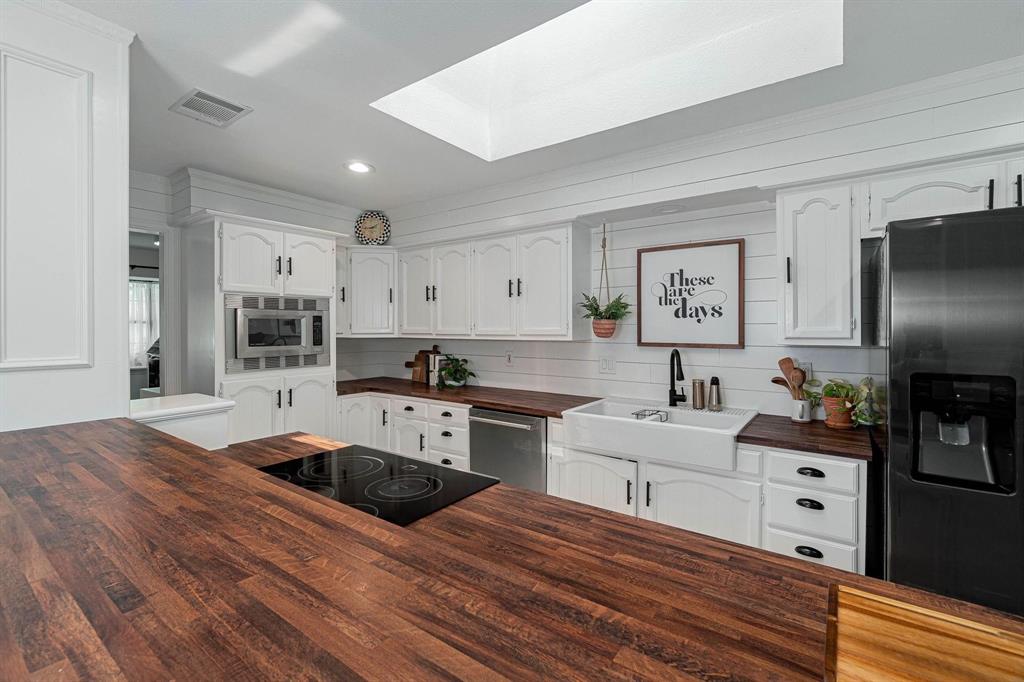 River Oaks - Residential