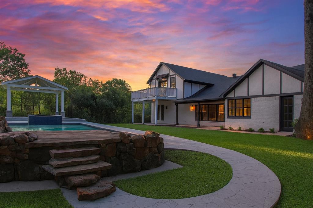 River Oaks - Residential