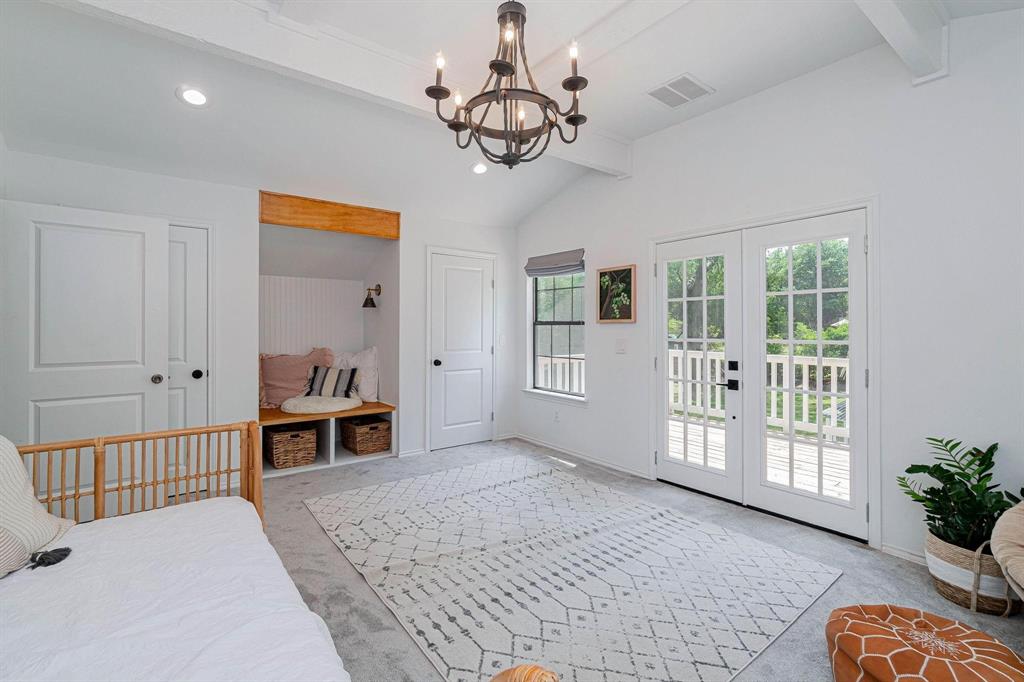 River Oaks - Residential