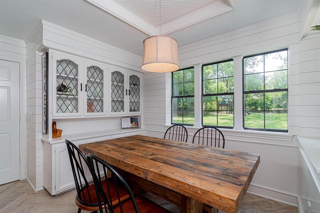 River Oaks - Residential