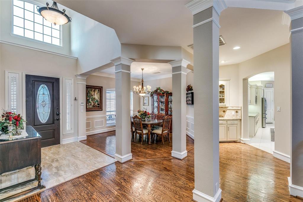 2703 Mary Court