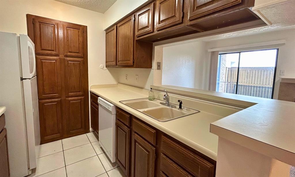 1200 Calico Lane 816