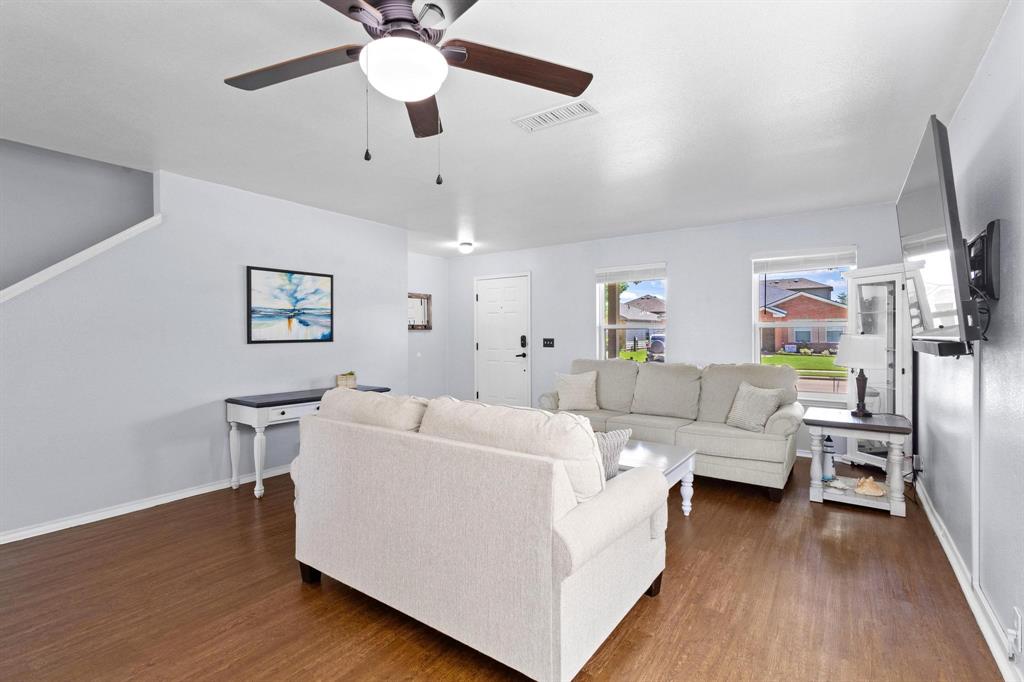 4317 Hawk Lane