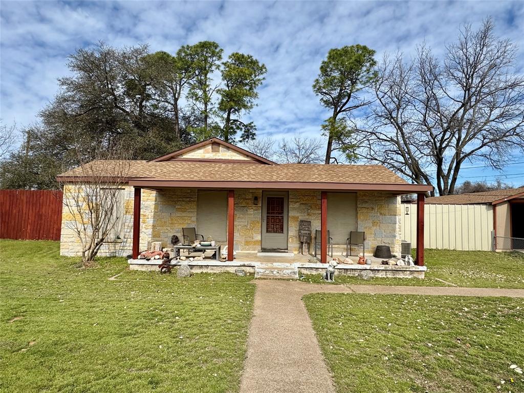 5920 Walnut Creek Drive