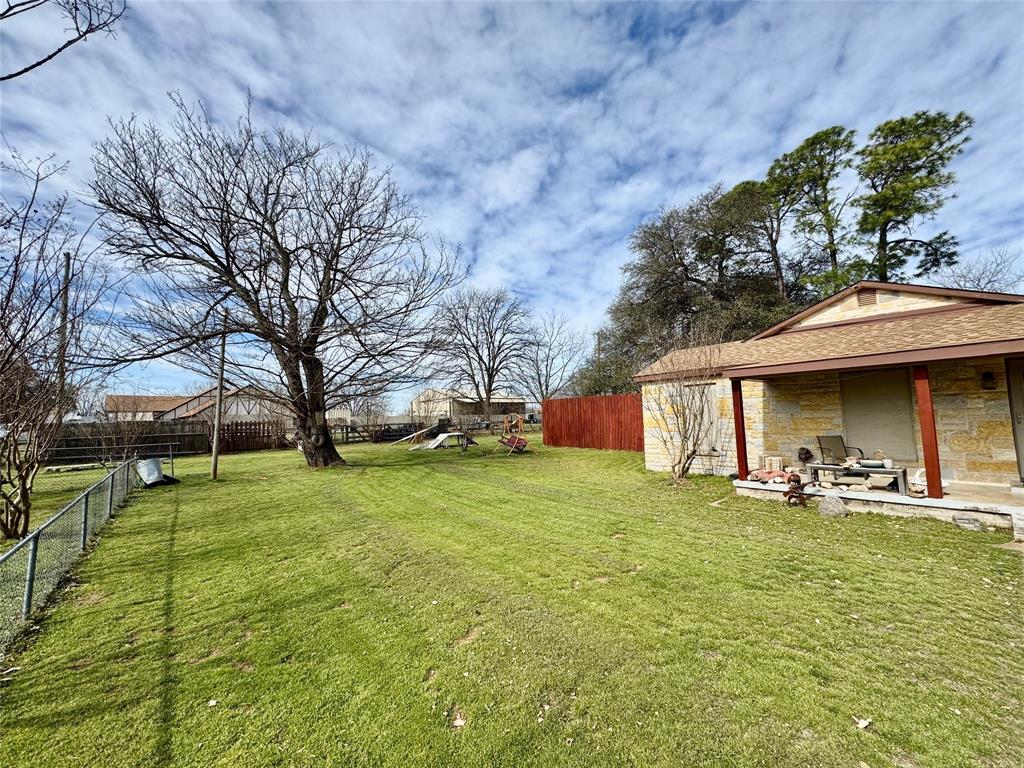 5920 Walnut Creek Drive