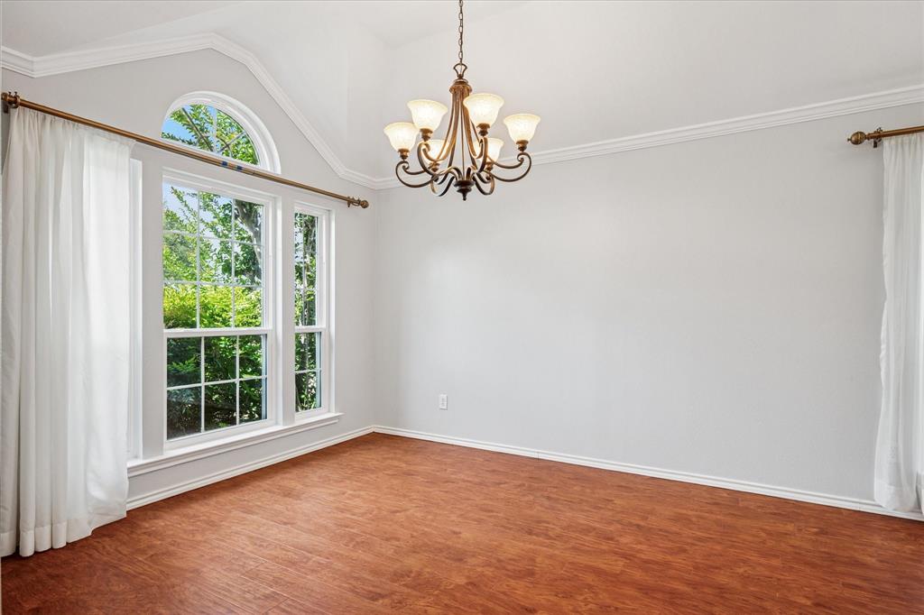 1104 Carousel Drive