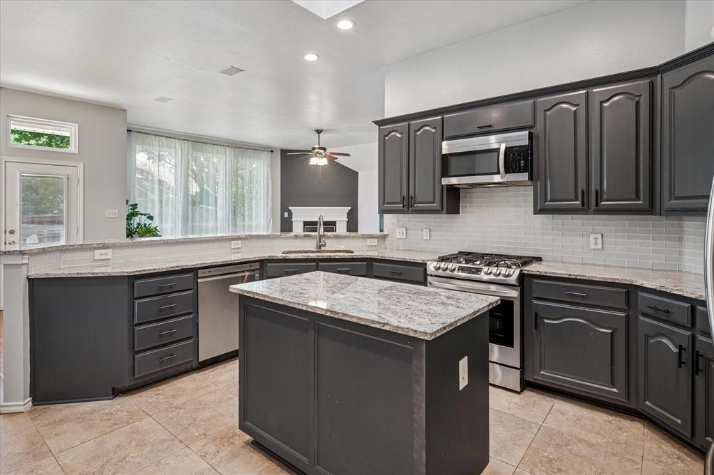 1104 Carousel Drive