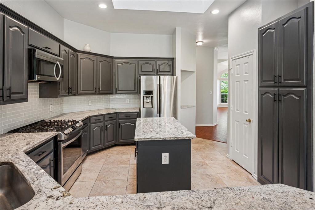 1104 Carousel Drive