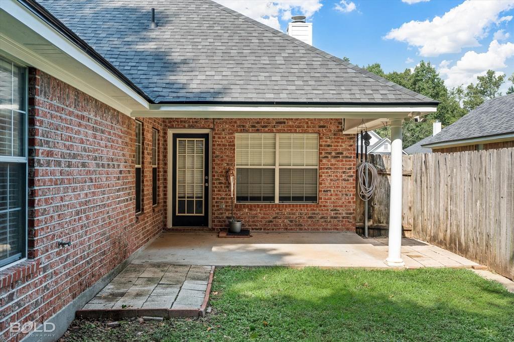 Haughton, Louisiana 71037, United States, 3 Bedrooms Bedrooms, ,2 BathroomsBathrooms,Residential,Active,196317