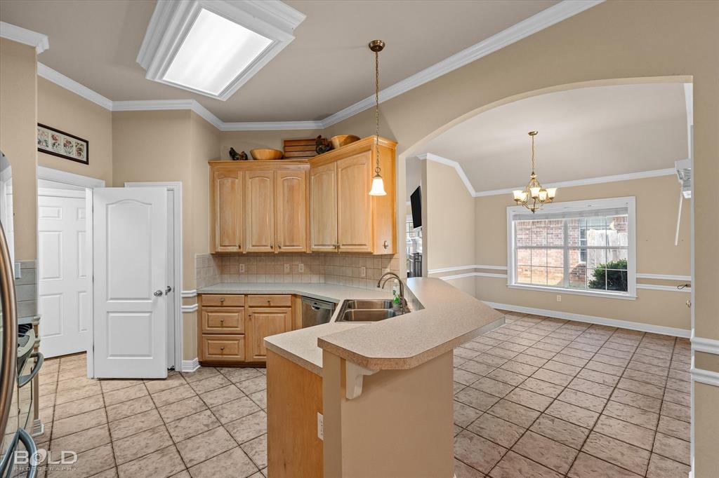 Haughton, Louisiana 71037, United States, 3 Bedrooms Bedrooms, ,2 BathroomsBathrooms,Residential,Active,196317