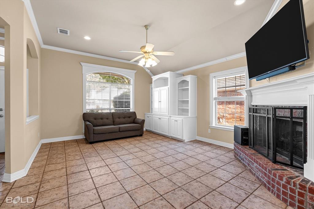 Haughton, Louisiana 71037, United States, 3 Bedrooms Bedrooms, ,2 BathroomsBathrooms,Residential,Active,196317