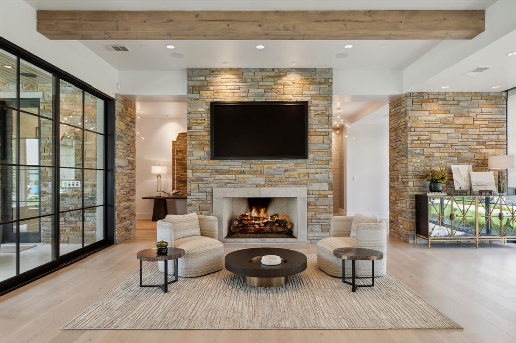 Quail Hollow - Residential