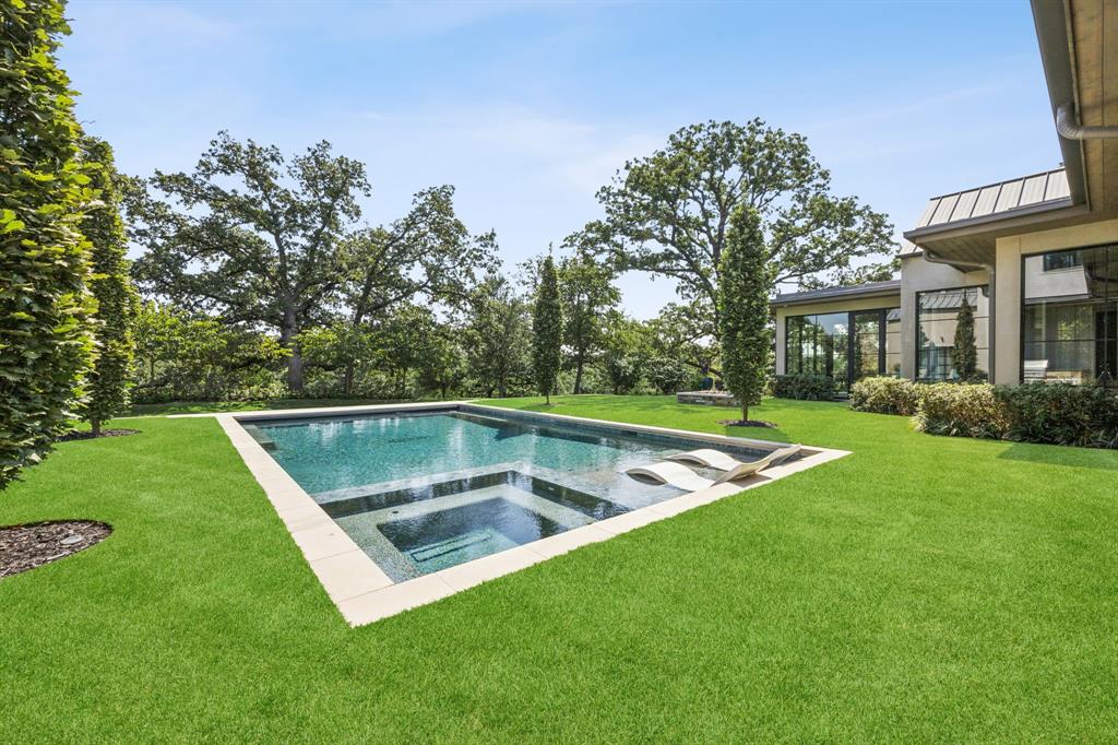 Quail Hollow - Residential