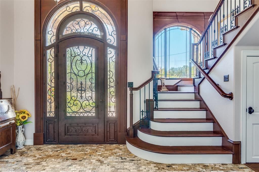 Photo of 221 Hart Court, Runaway Bay, TX 76426 (MLS # 21268426)